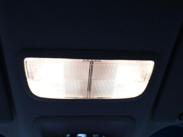 フリード＋ハイブリッド ハイブリッド・クロスター　運転支援機能　衝突軽減ブレーキ　両側電動スライドドア　ＬＥＤヘッドライト　ＥＴＣ　　純正９インチナビ　バックカメラ　Ｂｌｕｅｔｏｏｔｈ接続　前後ドライブレコーダ　１５インチアルミホイール　Ｒカメラ（41枚目）