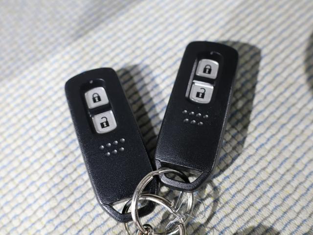 Ｎ－ＷＧＮ Ｌホンダセンシング　運転支援機能　衝突軽減ブレーキ　障害物センサー　前後ドライブレコーダー　ＥＴＣ　　　純正ナビ　バックカメラ　Ｂｌｕｅｔｏｏｔｈ接続　充電用ＵＳＢジャック　ワンオーナー車　Ｂモニタ　誤発進抑制　１オナ（18枚目）