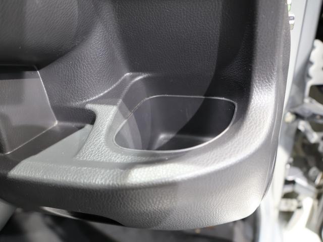 アクティトラック ＳＤＸ　禁煙車　オートマチック車両　ドアバイザ―　荷台ランプ　ＡＭ／ＦＭラジオ＋２スピーカパワーウインドウ　パワードアロック　電波式キーレスエントリー　ガードパイプ付鳥居　パワーステ　運転席エアバック　ＡＣ（34枚目）
