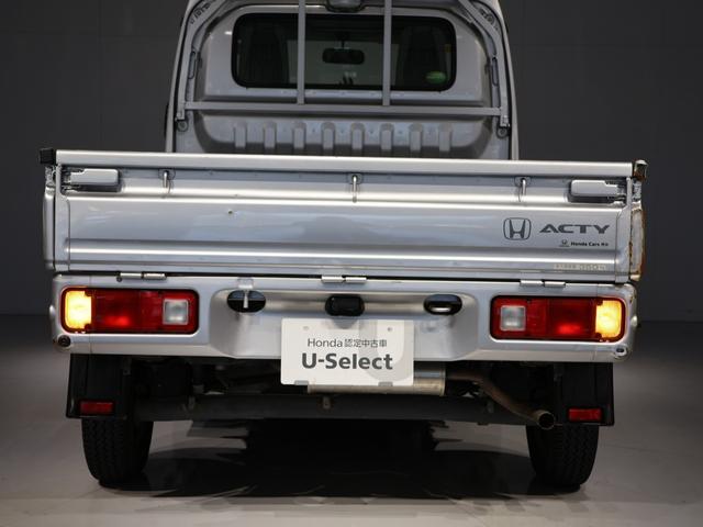 アクティトラック ＳＤＸ　禁煙車　オートマチック車両　ドアバイザ―　荷台ランプ　ＡＭ／ＦＭラジオ＋２スピーカパワーウインドウ　パワードアロック　電波式キーレスエントリー　ガードパイプ付鳥居　パワーステ　運転席エアバック　ＡＣ（52枚目）