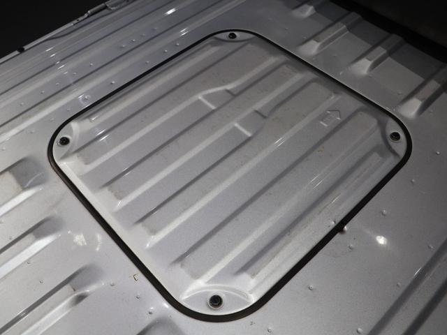 アクティトラック ＳＤＸ　禁煙車　オートマチック車両　ドアバイザ―　荷台ランプ　ＡＭ／ＦＭラジオ＋２スピーカパワーウインドウ　パワードアロック　電波式キーレスエントリー　ガードパイプ付鳥居　パワーステ　運転席エアバック　ＡＣ（61枚目）