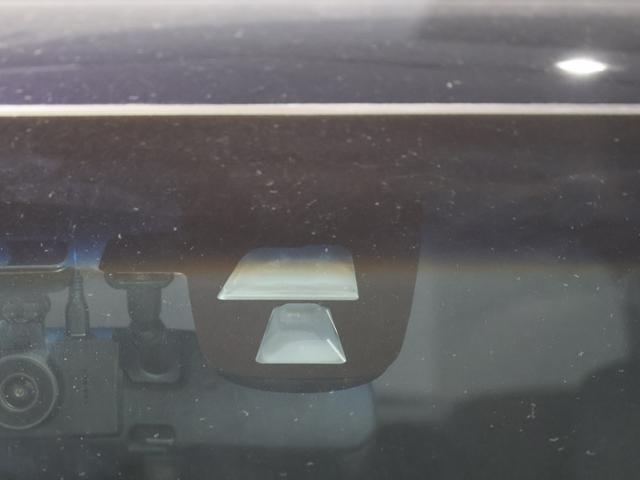 オデッセイ アブソルート　運転支援機能　衝突軽減ブレーキ　ＬＥＤヘッドライト　両側電動スライドドア　ＥＴＣ　　クルーズコントロール　社外ドラレコ　純正８インチナビ　バックカメラ　Ｂｌｕｅｔｏｏｔｈ接続　緊急ブレーキ　盗難防止（14枚目）