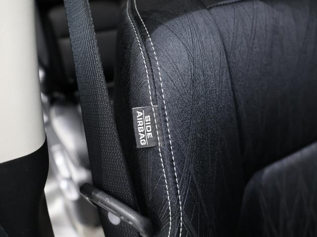 オデッセイ アブソルート　運転支援機能　衝突軽減ブレーキ　ＬＥＤヘッドライト　両側電動スライドドア　ＥＴＣ　　クルーズコントロール　社外ドラレコ　純正８インチナビ　バックカメラ　Ｂｌｕｅｔｏｏｔｈ接続　緊急ブレーキ　盗難防止（24枚目）