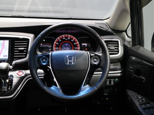 オデッセイ アブソルート　運転支援機能　衝突軽減ブレーキ　ＬＥＤヘッドライト　両側電動スライドドア　ＥＴＣ　　クルーズコントロール　社外ドラレコ　純正８インチナビ　バックカメラ　Ｂｌｕｅｔｏｏｔｈ接続　緊急ブレーキ　盗難防止（28枚目）