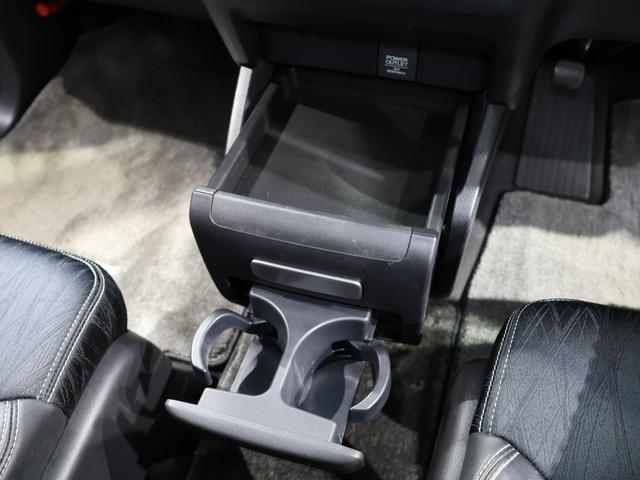 オデッセイ アブソルート　運転支援機能　衝突軽減ブレーキ　ＬＥＤヘッドライト　両側電動スライドドア　ＥＴＣ　　クルーズコントロール　社外ドラレコ　純正８インチナビ　バックカメラ　Ｂｌｕｅｔｏｏｔｈ接続　緊急ブレーキ　盗難防止（44枚目）