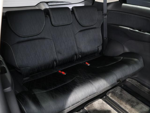 オデッセイ アブソルート　運転支援機能　衝突軽減ブレーキ　ＬＥＤヘッドライト　両側電動スライドドア　ＥＴＣ　　クルーズコントロール　社外ドラレコ　純正８インチナビ　バックカメラ　Ｂｌｕｅｔｏｏｔｈ接続　緊急ブレーキ　盗難防止（56枚目）