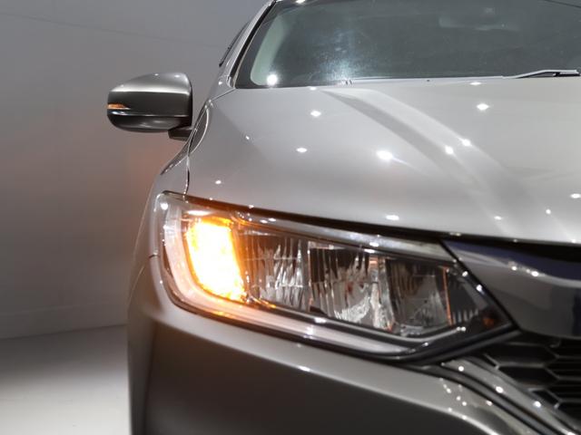 グレイス ハイブリッドＥＸ・ホンダセンシングブラックスタイル　禁煙車　運転支援機能　衝突軽減ブレーキ　ＬＥＤヘッドライト　ＬＥＤフォグライト　　　　　ＥＴＣ　純正８インチナビ　バックカメラ　Ｂｌｕｅｔｏｏｔｈ接続　オートライトコントロール　　ワンオーナー車（14枚目）