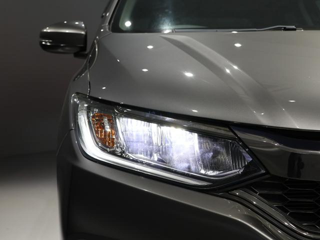 グレイス ハイブリッドＥＸ・ホンダセンシングブラックスタイル　禁煙車　運転支援機能　衝突軽減ブレーキ　ＬＥＤヘッドライト　ＬＥＤフォグライト　　　　　ＥＴＣ　純正８インチナビ　バックカメラ　Ｂｌｕｅｔｏｏｔｈ接続　オートライトコントロール　　ワンオーナー車（15枚目）