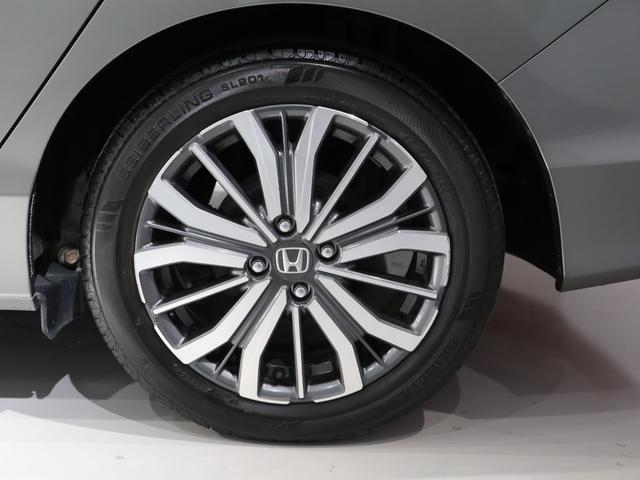 グレイス ハイブリッドＥＸ・ホンダセンシングブラックスタイル　禁煙車　運転支援機能　衝突軽減ブレーキ　ＬＥＤヘッドライト　ＬＥＤフォグライト　　　　　ＥＴＣ　純正８インチナビ　バックカメラ　Ｂｌｕｅｔｏｏｔｈ接続　オートライトコントロール　　ワンオーナー車（19枚目）