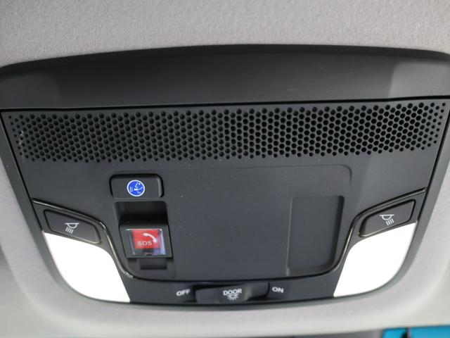 フィット ｅ：ＨＥＶホーム　運転支援機能　衝突軽減ブレーキ　禁煙車　ＬＥＤヘッドライト　前後ドラレコ　ＥＴＣ　　　純正ナビ　バックカメラ　Ｂｌｕｅｔｏｏｔｈ接続　ホンダコネクト　スマートキー　ワンオーナー車　前後誤発進抑制機能（47枚目）