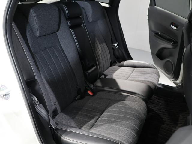 フィット ｅ：ＨＥＶホーム　運転支援機能　衝突軽減ブレーキ　禁煙車　ＬＥＤヘッドライト　前後ドラレコ　ＥＴＣ　　　純正ナビ　バックカメラ　Ｂｌｕｅｔｏｏｔｈ接続　ホンダコネクト　スマートキー　ワンオーナー車　前後誤発進抑制機能（53枚目）