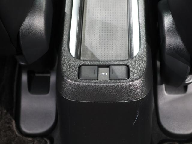 フィット ｅ：ＨＥＶホーム　運転支援機能　衝突軽減ブレーキ　禁煙車　ＬＥＤヘッドライト　前後ドラレコ　ＥＴＣ　　　純正ナビ　バックカメラ　Ｂｌｕｅｔｏｏｔｈ接続　ホンダコネクト　スマートキー　ワンオーナー車　前後誤発進抑制機能（56枚目）
