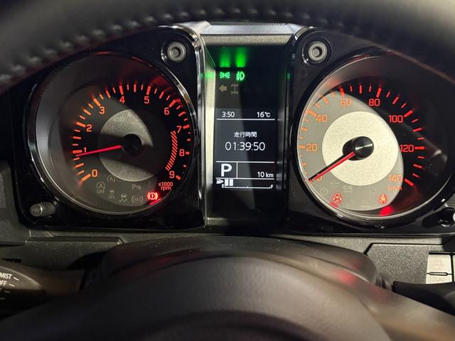 ジムニー XC 走行距離10キロ/届け出済み未使用車/スズキセーフティサポート/LEDヘッドライト/スマートキー(10枚目)