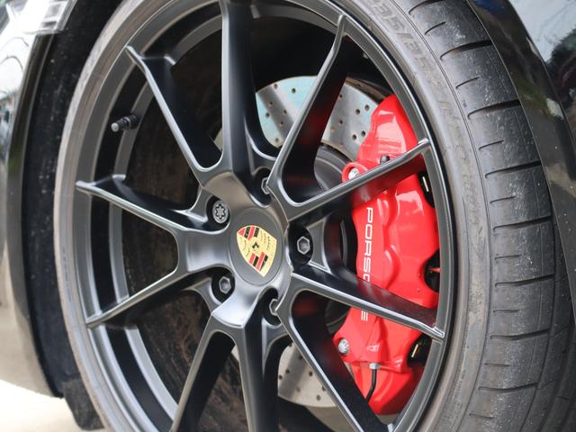 718ボクスター 718ボクスターGTS 4.0 スポーツクロノパッケージ スポーツエグゾーストシステム ブラックレザーインテリア シートベンチレーション LEDヘッドライト エントリー&ドライブ BOSEサウンド(17枚目)