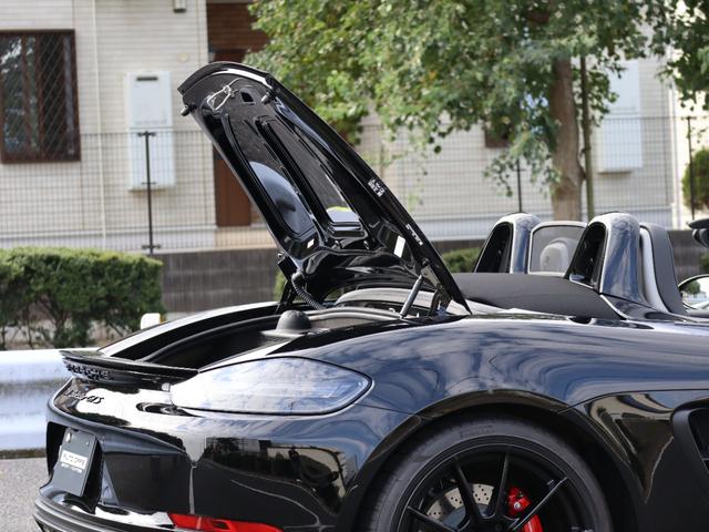 718ボクスター 718ボクスターGTS 4.0 スポーツクロノパッケージ スポーツエグゾーストシステム ブラックレザーインテリア シートベンチレーション LEDヘッドライト エントリー&ドライブ BOSEサウンド(19枚目)
