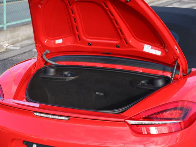 ボクスター ボクスター　スポクロ　スポステ　黒革　スポーツシャシー　ＰＤＬＳ　電格ミラー　２３年製ヨコハマタイヤ　純正ナビ　ＴＶ　Ｂカメラ　ＥＴＣ２．０　タイヤ空気圧モニタリング　アルミニウムルックロールオーバーバー（32枚目）