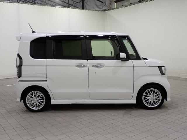 N-BOXカスタム Lターボ 地デジチューナー 衝突軽減ブレーキサポート LEDヘッドライ 1オーナー 禁煙 アイドリングS ターボエンジン PS カーテンエアバック シートヒータ エアバック USB AAC ABS(10枚目)