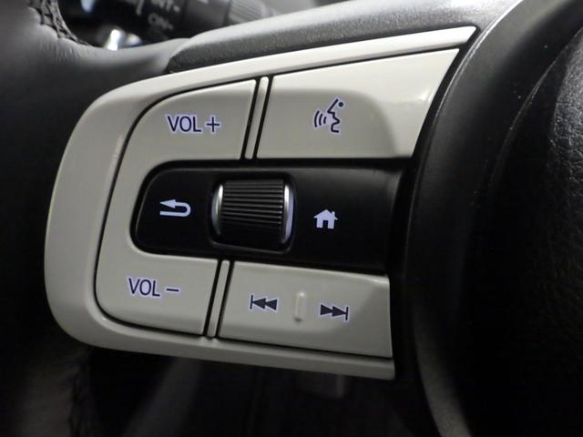 フィット e:HEVホーム 元当社試乗車 ブルートゥース 禁煙車 バックカメラ ドライブレコーダー ETC スマートキー LEDヘッドライト フルセグ 助手席エアバッグ 運転席エアバッグ 1オナ アイドリングストップ ABS(9枚目)