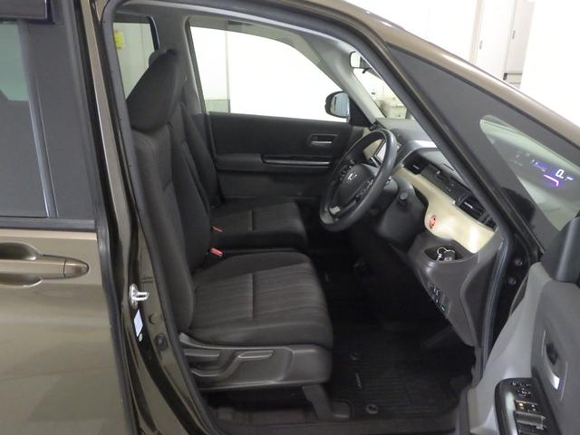 フリード G・ホンダセンシング そのまんま車 ブルートゥース 禁煙車 バックカメラ ETC 両側電動スライドドア スマートキー フルセグ DVD Fセグ 追突被害軽減ブレーキ iストップ Wエアバッグ パワーウィンドウ VSA(12枚目)