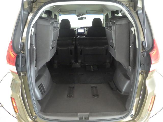 フリード G・ホンダセンシング そのまんま車 ブルートゥース 禁煙車 バックカメラ ETC 両側電動スライドドア スマートキー フルセグ DVD Fセグ 追突被害軽減ブレーキ iストップ Wエアバッグ パワーウィンドウ VSA(17枚目)