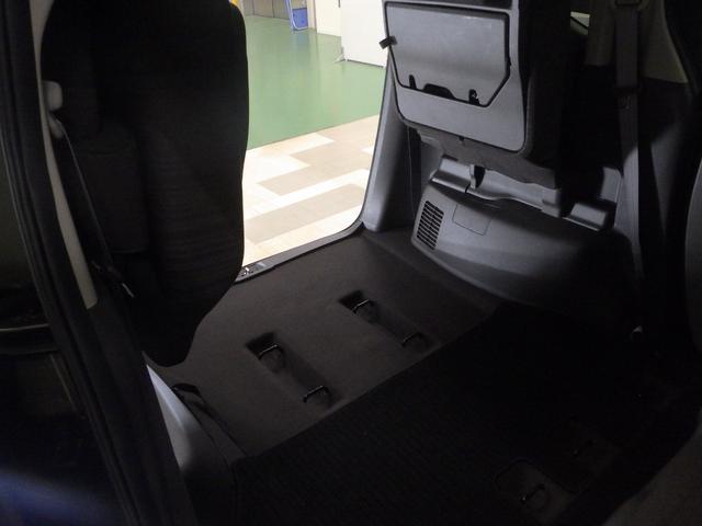 フリード G・ホンダセンシング そのまんま車 ブルートゥース 禁煙車 バックカメラ ETC 両側電動スライドドア スマートキー フルセグ DVD Fセグ 追突被害軽減ブレーキ iストップ Wエアバッグ パワーウィンドウ VSA(18枚目)