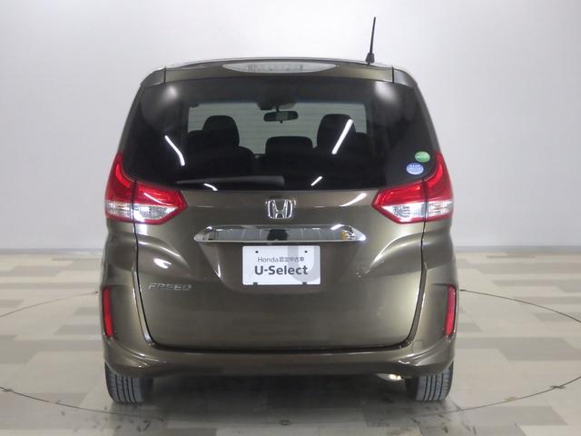 フリード G・ホンダセンシング そのまんま車 ブルートゥース 禁煙車 バックカメラ ETC 両側電動スライドドア スマートキー フルセグ DVD Fセグ 追突被害軽減ブレーキ iストップ Wエアバッグ パワーウィンドウ VSA(21枚目)