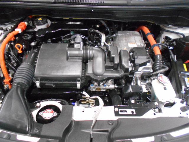 フィット e:HEVベーシック 弊社デモカー 禁煙 純正ギャザスメモリーナビ LED リアカメラ ホンダセンシング 6エアバック USB端子 アイドルストップ 衝突被害軽減ブレーキ クルーズコントロール ABS カーテンエアバッグ(17枚目)