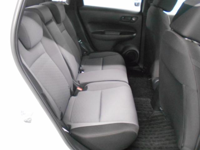 フィット e:HEVベーシック 弊社デモカー 禁煙 純正ギャザスメモリーナビ LED リアカメラ ホンダセンシング 6エアバック USB端子 アイドルストップ 衝突被害軽減ブレーキ クルーズコントロール ABS カーテンエアバッグ(19枚目)