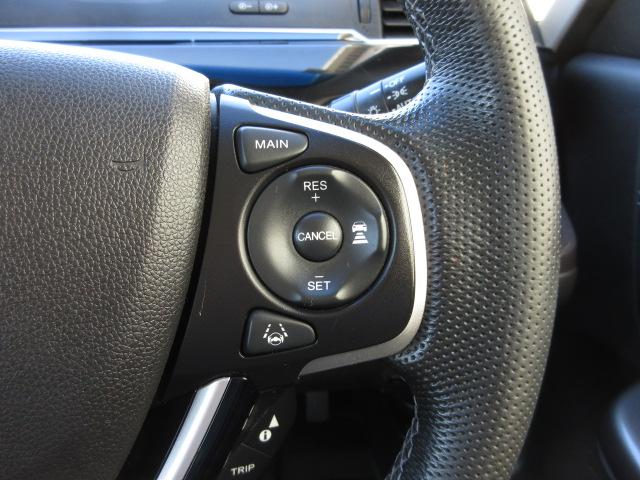 フリード モデューロＸホンダセンシング　禁煙車　９ｉｎナビ　Ｒカメラ　１５ＡＷ　専用エアロ　両側パワスラ　ドラレコ　ＬＥＤ　クルコン　１オーナー　１オナ　後カメラ　イモビ　オートクルーズ　記録簿　スマキー　ＤＶＤ再生　サイドエアバッグ　ＰＳ（11枚目）