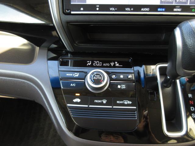 フリード モデューロＸホンダセンシング　禁煙車　９ｉｎナビ　Ｒカメラ　１５ＡＷ　専用エアロ　両側パワスラ　ドラレコ　ＬＥＤ　クルコン　１オーナー　１オナ　後カメラ　イモビ　オートクルーズ　記録簿　スマキー　ＤＶＤ再生　サイドエアバッグ　ＰＳ（13枚目）