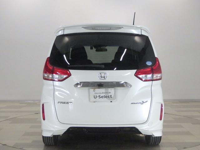 フリード モデューロＸホンダセンシング　禁煙車　９ｉｎナビ　Ｒカメラ　１５ＡＷ　専用エアロ　両側パワスラ　ドラレコ　ＬＥＤ　クルコン　１オーナー　１オナ　後カメラ　イモビ　オートクルーズ　記録簿　スマキー　ＤＶＤ再生　サイドエアバッグ　ＰＳ（23枚目）