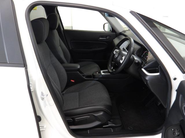 フィット ホーム　禁煙車　弊社デモカー　９ｉｎＨコネクト対応ナビ　Ｒカメラ　ブルートゥース　ＣＤ録音　ＬＥＤ　ドラレコ　クルコン　ＶＳＡ　記録簿　衝突軽減　リアカメラ　ソナー　ＵＳＢ接続　ＡＡＣ　横滑り防止機能　ＤＶＤ（14枚目）