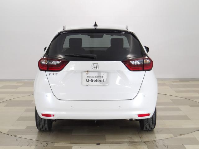 フィット ホーム　禁煙車　弊社デモカー　９ｉｎＨコネクト対応ナビ　Ｒカメラ　ブルートゥース　ＣＤ録音　ＬＥＤ　ドラレコ　クルコン　ＶＳＡ　記録簿　衝突軽減　リアカメラ　ソナー　ＵＳＢ接続　ＡＡＣ　横滑り防止機能　ＤＶＤ（23枚目）