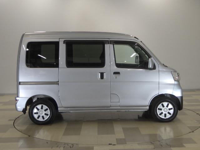 サンバーバン ＶＣスマートアシスト　禁煙　前後ドラレコ　ＬＥＤ　ＶＳＡ　ＥＴＣ　ドアバイザー　アイドリングストップ　１オーナー　ワンオーナー　横滑り防止装置　両側スライドドア　パワーウインドウ　パワステ　エアコン　キーレスエントリー（18枚目）