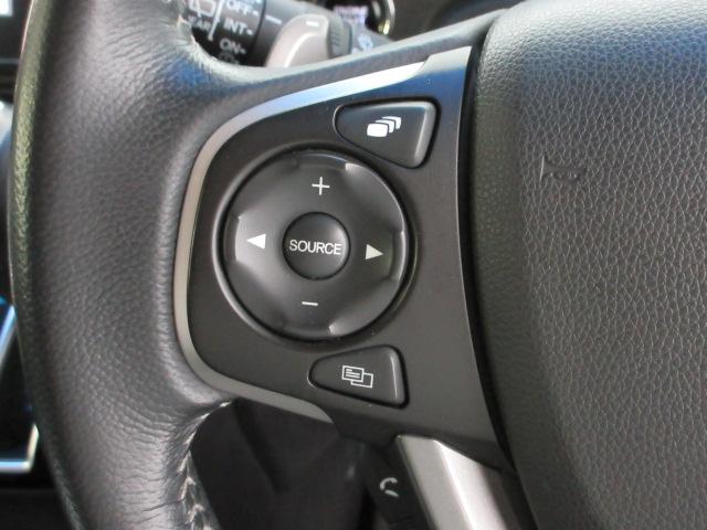 ステップワゴンスパーダ スパーダ・クールスピリットホンダセンシング　８人　メモリーナビ　全周囲カメラ　後席モニター　Ｐアシスト　Ｂｌｕｅｔｏｏｔｈ　両側電動スライドドア　シートヒーター　パドルシフト　ＬＥＤヘッドライト　ワンオーナー　サイドエアバック　スマートキ　禁煙（7枚目）