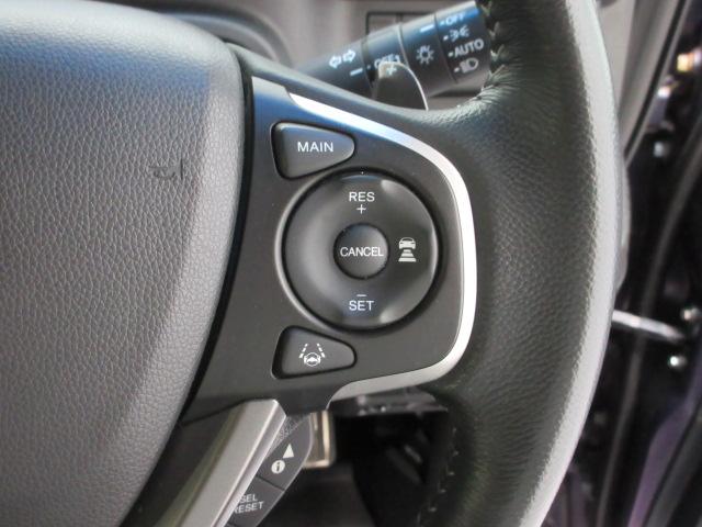 ステップワゴンスパーダ スパーダ・クールスピリットホンダセンシング　８人　メモリーナビ　全周囲カメラ　後席モニター　Ｐアシスト　Ｂｌｕｅｔｏｏｔｈ　両側電動スライドドア　シートヒーター　パドルシフト　ＬＥＤヘッドライト　ワンオーナー　サイドエアバック　スマートキ　禁煙（8枚目）