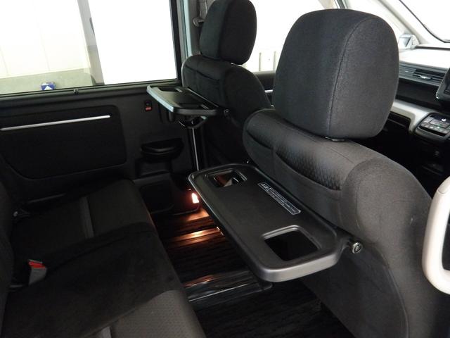 ステップワゴンスパーダ スパーダホンダセンシング　禁煙車ナビ　Ｒカメラ　ＤＶＤ　ＣＤ　ブルートゥース　ミージュックラック　リア席モニター　両席電動スライドドア　ドアバイザー　ＬＥＤ　ＥＴＣ　スマートキー　ＬＥＤ　ワンオーナー　社外アルミ　盗難防止（17枚目）