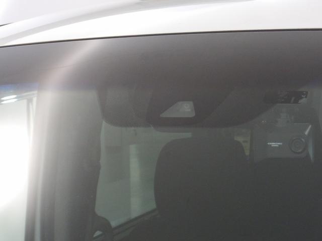 ステップワゴンスパーダ スパーダホンダセンシング　禁煙車ナビ　Ｒカメラ　ＤＶＤ　ＣＤ　ブルートゥース　ミージュックラック　リア席モニター　両席電動スライドドア　ドアバイザー　ＬＥＤ　ＥＴＣ　スマートキー　ＬＥＤ　ワンオーナー　社外アルミ　盗難防止（18枚目）
