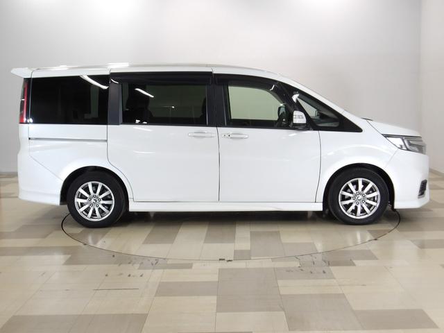 ステップワゴンスパーダ スパーダホンダセンシング　禁煙車ナビ　Ｒカメラ　ＤＶＤ　ＣＤ　ブルートゥース　ミージュックラック　リア席モニター　両席電動スライドドア　ドアバイザー　ＬＥＤ　ＥＴＣ　スマートキー　ＬＥＤ　ワンオーナー　社外アルミ　盗難防止（31枚目）