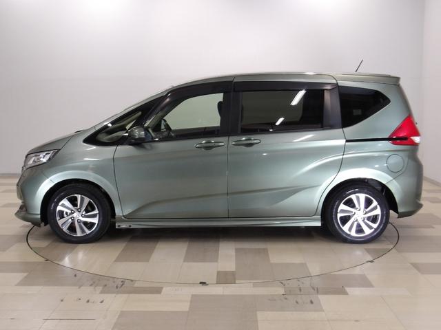 フリード Ｇ・ホンダセンシング　ナビ　Ｒカメラ　フルセグ　ＤＶＤ　ＣＤ　ブルートゥース　　ミュージックラック　前席ヒーター　ＬＥＤ　ＥＴＣ　スマートキー　ワンオーナー　両側電動スライドドア　ドアバイザー　ドライブレコーダー　Ｆセグ（32枚目）