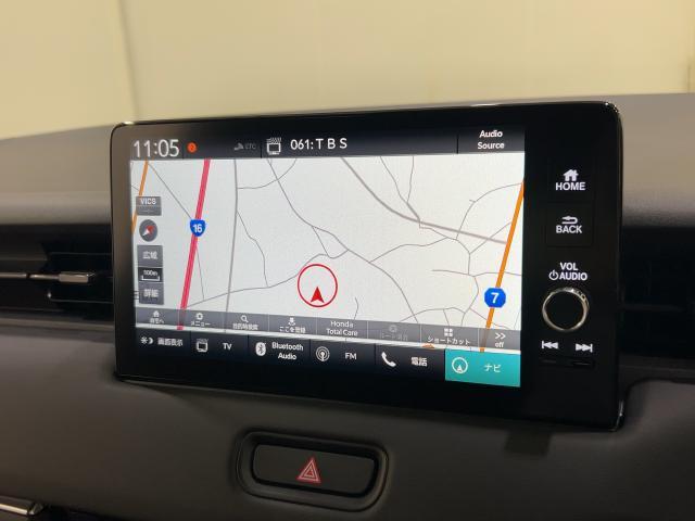 ヴェゼル ｅ：ＨＥＶＺ　衝突回避支援ブレーキ機能　１オナ　スマキ　フルオートエアコン　Ｄレコ　エアバッグ　両席エアバック　Ｒカメ　記録簿付　パワーウィンドウ　ＬＥＤランプ　クルーズＣ　ナビ＆ＴＶ　シートヒータ（35枚目）