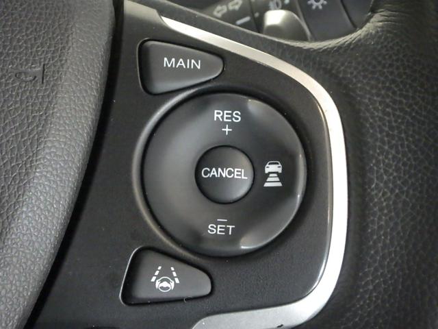 ステップワゴンスパーダ スパーダホンダセンシング　ギャザスナビ　Ｒカメラ　フルセグ　ミージックラック　ブルートゥースリア席モニターホンダセンシング　	スーパーＵＶカット＋ＩＲカットフロントドアガラス　親水／ヒーテッドドアミラー＋フロントドア撥水ガラス（8枚目）