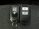 e:HEVホーム 元当社試乗車 ブルートゥース 禁煙車 バックカメラ ドライブレコーダー ETC スマートキー LEDヘッドライト フルセグ 助手席エアバッグ 運転席エアバッグ 1オナ アイドリングストップ ABS(31枚目)