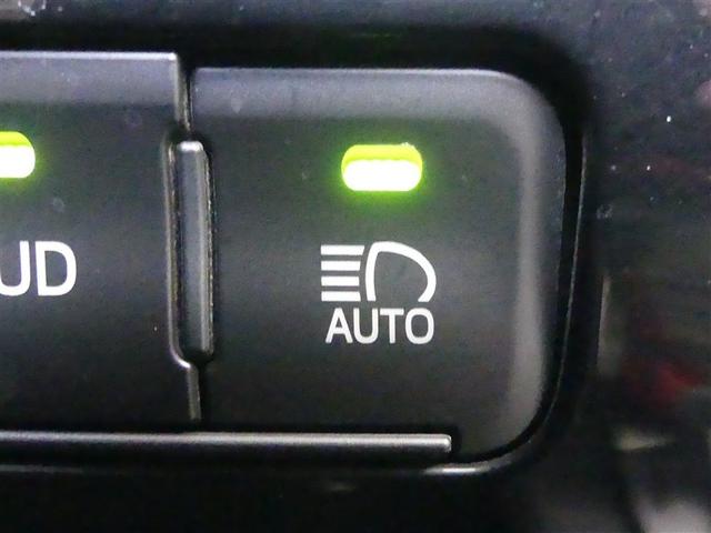 プリウス Aツーリングセレクション 電動シート アルミホイール LEDヘッドランプ キーレス CD 盗難防止装置 ハイブリッド オートクルーズコントロール メモリーナビ フルセグ(4枚目)