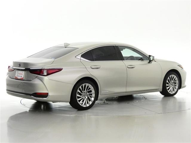 ＥＳ ＥＳ３００ｈ　バージョンＬ　１００Ｖ電源　ドラレコ　ミュージックプレイヤー接続可　電動シート　サンルーフ　革シート　アルミホイール　ＬＥＤヘッドランプ　キーレス　ＣＤ　Ｗエアコン　盗難防止装置　ハイブリッド　メモリーナビ（33枚目）