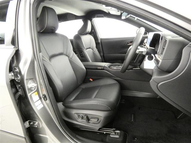 クラウンクロスオーバー ＲＳ　１００Ｖ電源　ドラレコ　ミュージックプレイヤー接続可　展示・試乗車　電動シート　４ＷＤ　革シート　アルミホイール　ＬＥＤヘッドランプ　記録簿　キーレス　盗難防止装置　ハイブリッド　メモリーナビ（22枚目）