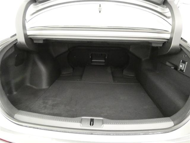 クラウンクロスオーバー ＲＳ　１００Ｖ電源　ドラレコ　ミュージックプレイヤー接続可　展示・試乗車　電動シート　４ＷＤ　革シート　アルミホイール　ＬＥＤヘッドランプ　記録簿　キーレス　盗難防止装置　ハイブリッド　メモリーナビ（26枚目）