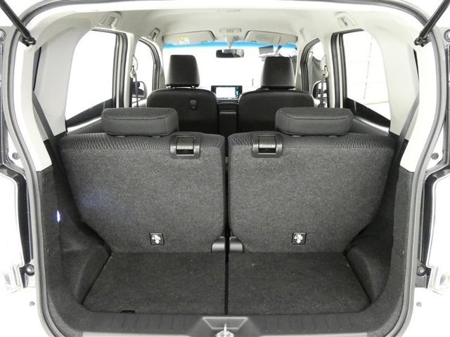 ラッゲージスペースもしっかり確保。買い物の荷物もばっちり積み込むことができますよ♪