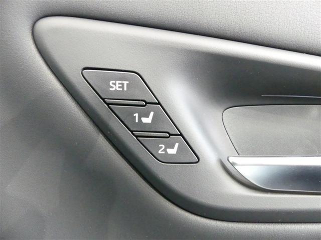 クラウンハイブリッド ＲＳアドバンス　１００Ｖ電源　ミュージックプレイヤー接続可　電動シート　革シート　アルミホイール　ワンオーナー　ＬＥＤヘッドランプ　記録簿　キーレス　ＣＤ　盗難防止装置　ハイブリッド　オートクルーズコントロール（16枚目）