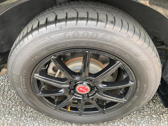 ステップワゴンスパーダ スパーダホンダセンシング　盗難防止　助手席エアバッグ　Ｗパワスラ　記録簿有　地デジ　サイドエアバッグ　ＬＥＤライト　横滑り防止システム　オートエアコン　リアカメラ　ＵＳＢ　ナビ＆ＴＶ　三列シート（27枚目）